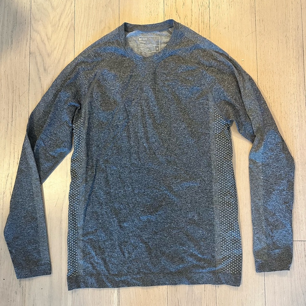 FIGS grey seamless underscrub - worn once! M
